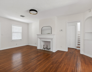 236 Greymon Drive - Photo Thumbnail 7