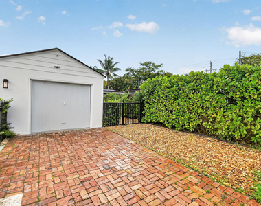 236 Greymon Drive - Photo Thumbnail 47