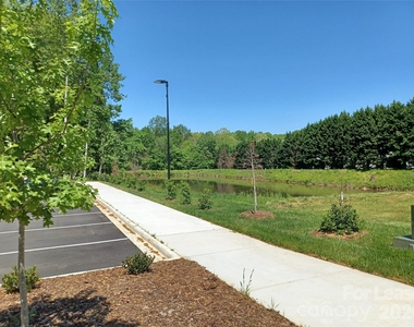 9572 Blossom Hill Drive - Photo Thumbnail 11