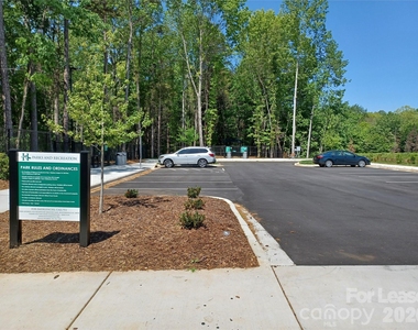9572 Blossom Hill Drive - Photo Thumbnail 13
