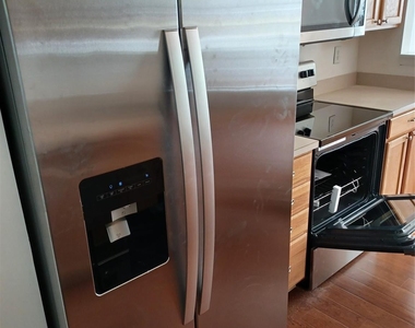 9572 Blossom Hill Drive - Photo Thumbnail 5