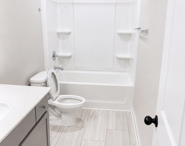 3228 Mcgee Hill Drive - Photo Thumbnail 6