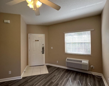 8242 Mulligan Circle - Photo Thumbnail 4