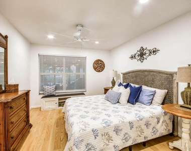 178 Pinewood Court - Photo Thumbnail 9