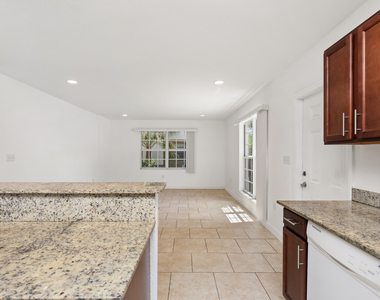 3525 Nw 114th Lane - Photo Thumbnail 8