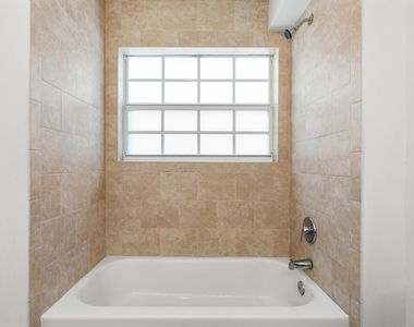 3525 Nw 114th Lane - Photo Thumbnail 24