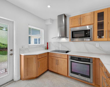 283 Imperial Lane - Photo Thumbnail 12