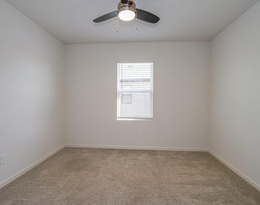 4103 Keeson Circle - Photo Thumbnail 22