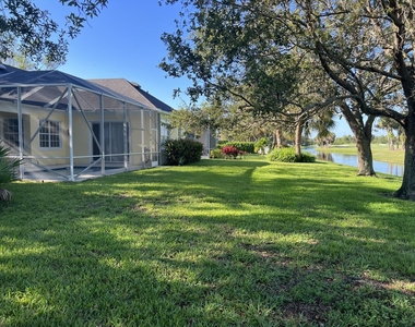 180 Barbados Drive - Photo Thumbnail 14