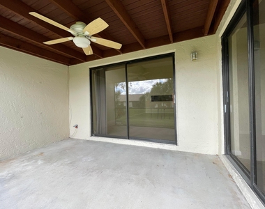 432 Ashwood Place - Photo Thumbnail 45