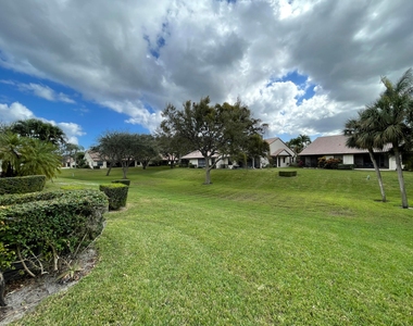 432 Ashwood Place - Photo Thumbnail 54