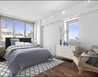 222 East 111th Street - Photo Thumbnail 2