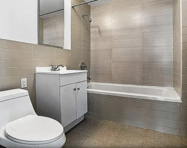 222 East 111th Street - Photo Thumbnail 6