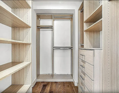 222 East 111th Street - Photo Thumbnail 5