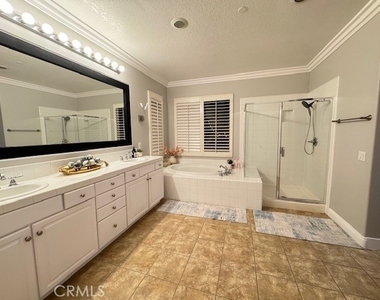 17175 Sweet Bay Court - Photo Thumbnail 8