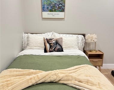 17175 Sweet Bay Court - Photo Thumbnail 41