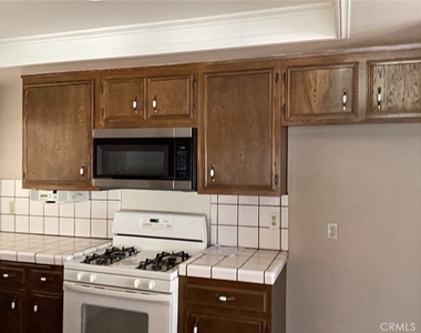 43430 Sierra Vista Drive - Photo Thumbnail 7