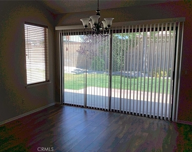 43430 Sierra Vista Drive - Photo Thumbnail 5