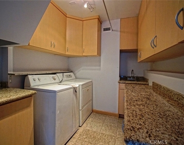 3915 Fredonia Drive - Photo Thumbnail 10