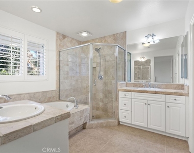 13031 Villosa Place - Photo Thumbnail 24