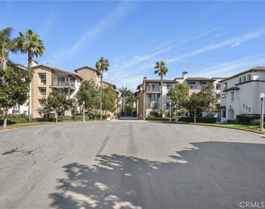 13031 Villosa Place - Photo Thumbnail 36