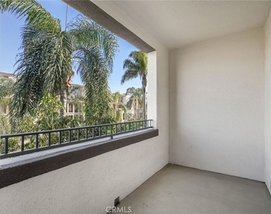 13031 Villosa Place - Photo Thumbnail 29