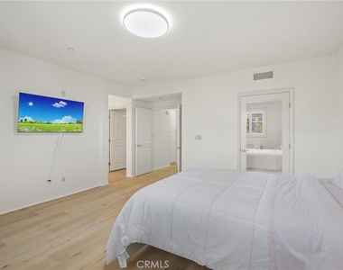 13031 Villosa Place - Photo Thumbnail 20