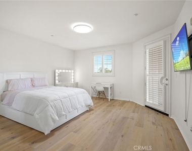 13031 Villosa Place - Photo Thumbnail 22