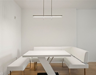 13031 Villosa Place - Photo Thumbnail 8