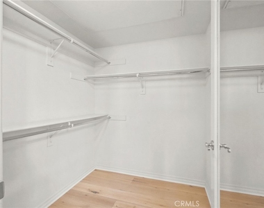 13031 Villosa Place - Photo Thumbnail 28