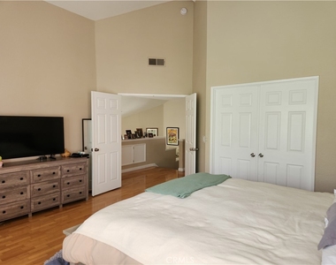 24718 Calle Serranona - Photo Thumbnail 13