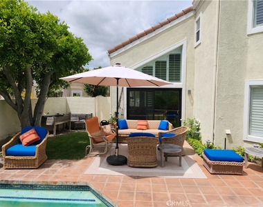 24718 Calle Serranona - Photo Thumbnail 19