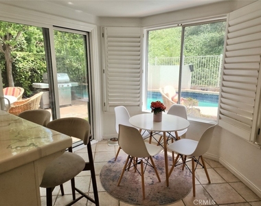 24718 Calle Serranona - Photo Thumbnail 9