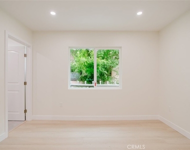 5740 Beck Avenue - Photo Thumbnail 15