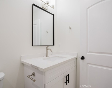 5740 Beck Avenue - Photo Thumbnail 29