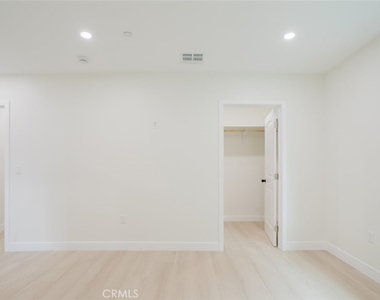 5740 Beck Avenue - Photo Thumbnail 22