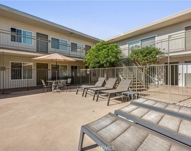 20917 Amie Avenue - Photo Thumbnail 14