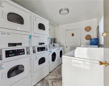 20917 Amie Avenue - Photo Thumbnail 12