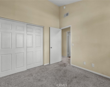 13701 Hubbard Street - Photo Thumbnail 15