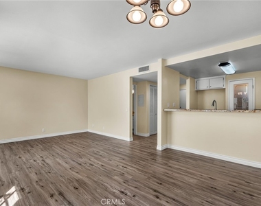 13701 Hubbard Street - Photo Thumbnail 9