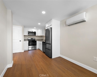 3020 E 3rd - Photo Thumbnail 12
