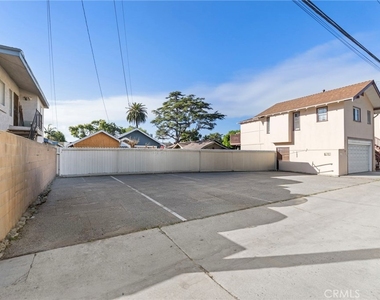 3020 E 3rd - Photo Thumbnail 26