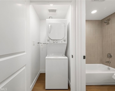 3020 E 3rd - Photo Thumbnail 4