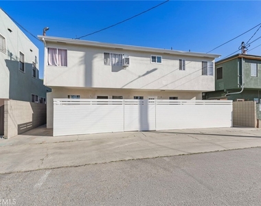 3020 E 3rd - Photo Thumbnail 25