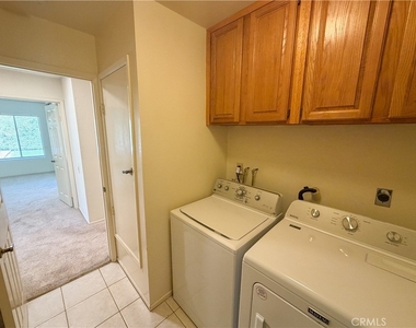 5731 E Crater Lake - Photo Thumbnail 16