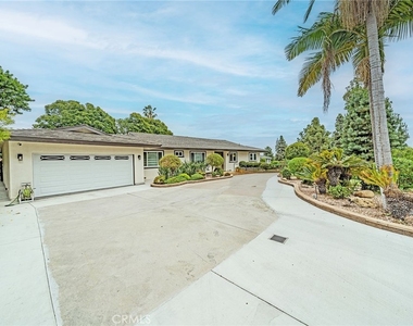 2220 Jose - Photo Thumbnail 35