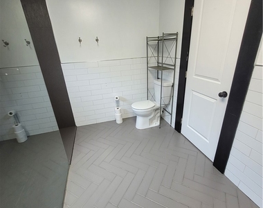 1780 N Summit - Photo Thumbnail 4