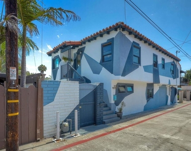 939 Olive Street - Photo Thumbnail 7