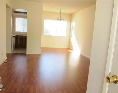 336 N Chapel Avenue - Photo Thumbnail 1