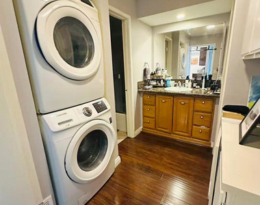 1181 Packers Circle - Photo Thumbnail 9